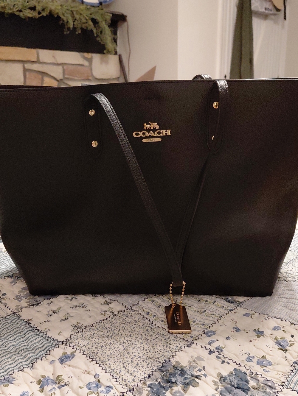 Coach Black Leather Tote with Gold Logo and Tag